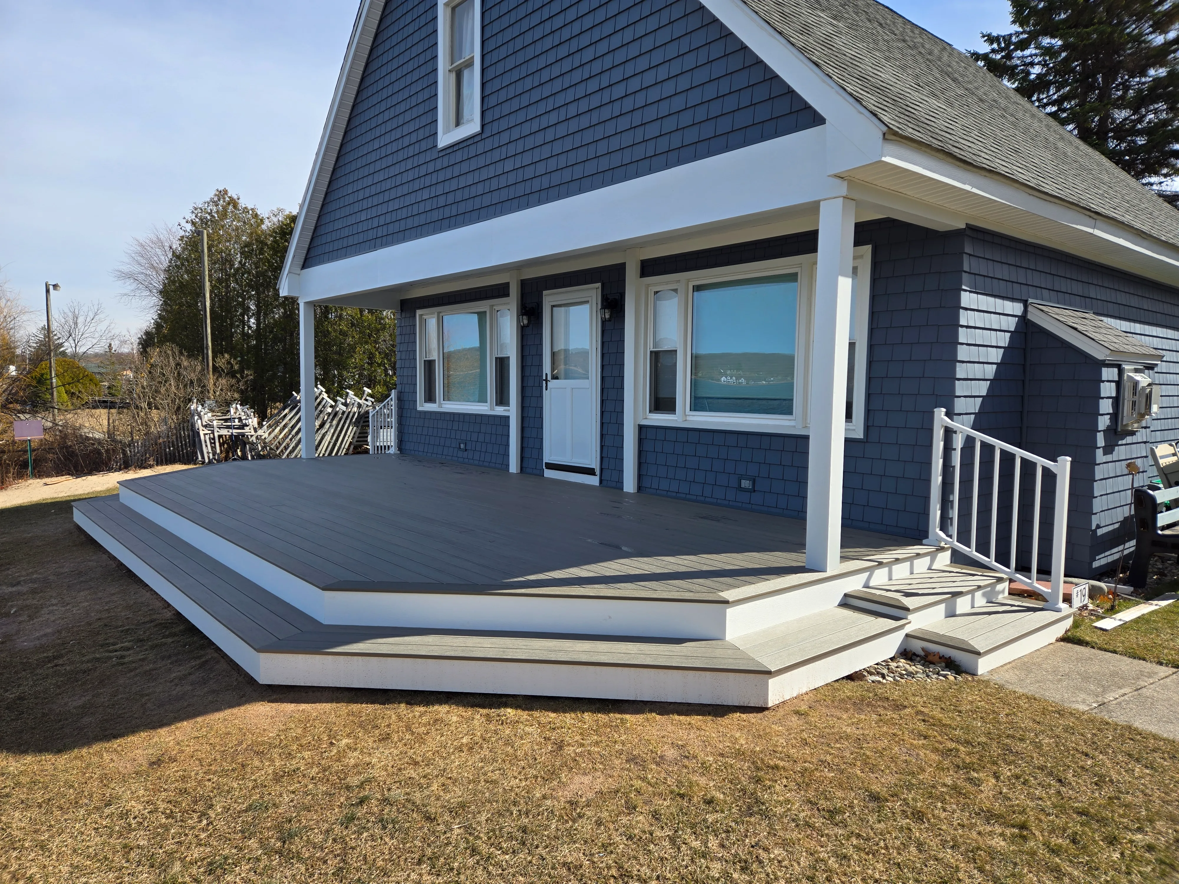 Traverse city deck builders